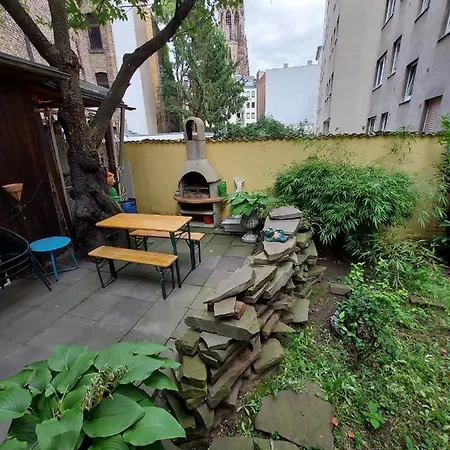 Overnight Apartment Cologne Exterior photo
